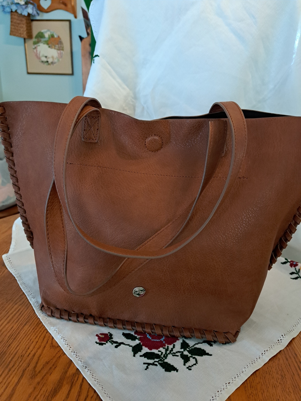 Everyday Casual Brown Leather Tote - Picture 8 of 8